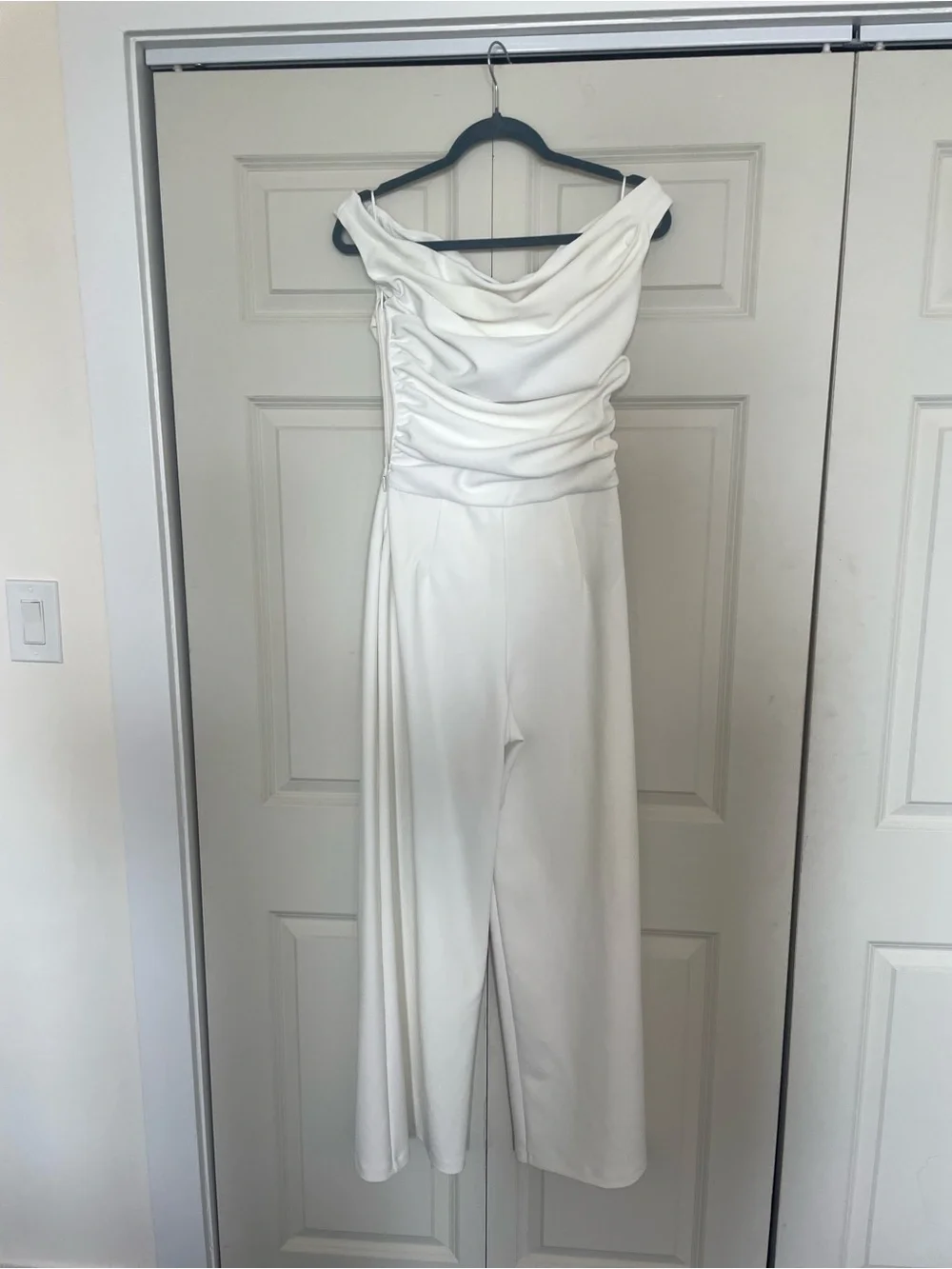 Abercrombie & Fitch Off-the-Shoulder Wide-Leg Jumpsuit in White